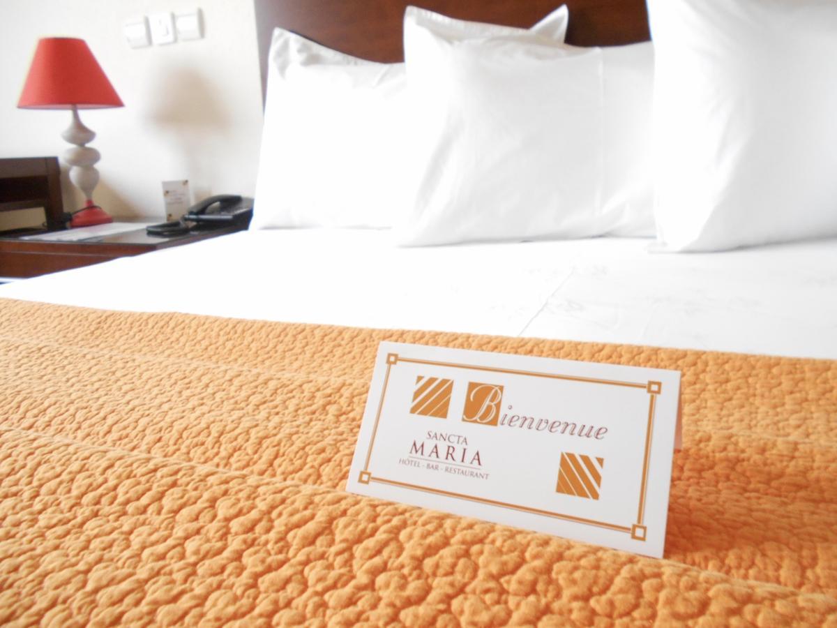 Hotel Sancta Maria Lome Bagian luar foto
